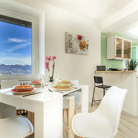 بيت ضيافة Rifugio Del - E Vista A Stresa! ستريزا